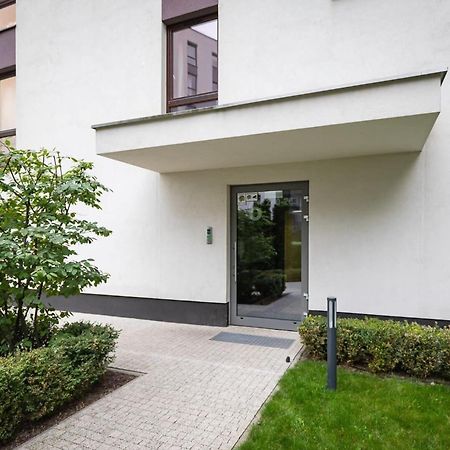 ורשה Burakowska 16 - Modern Apartment With Balcony Noclegi Renters מראה חיצוני תמונה