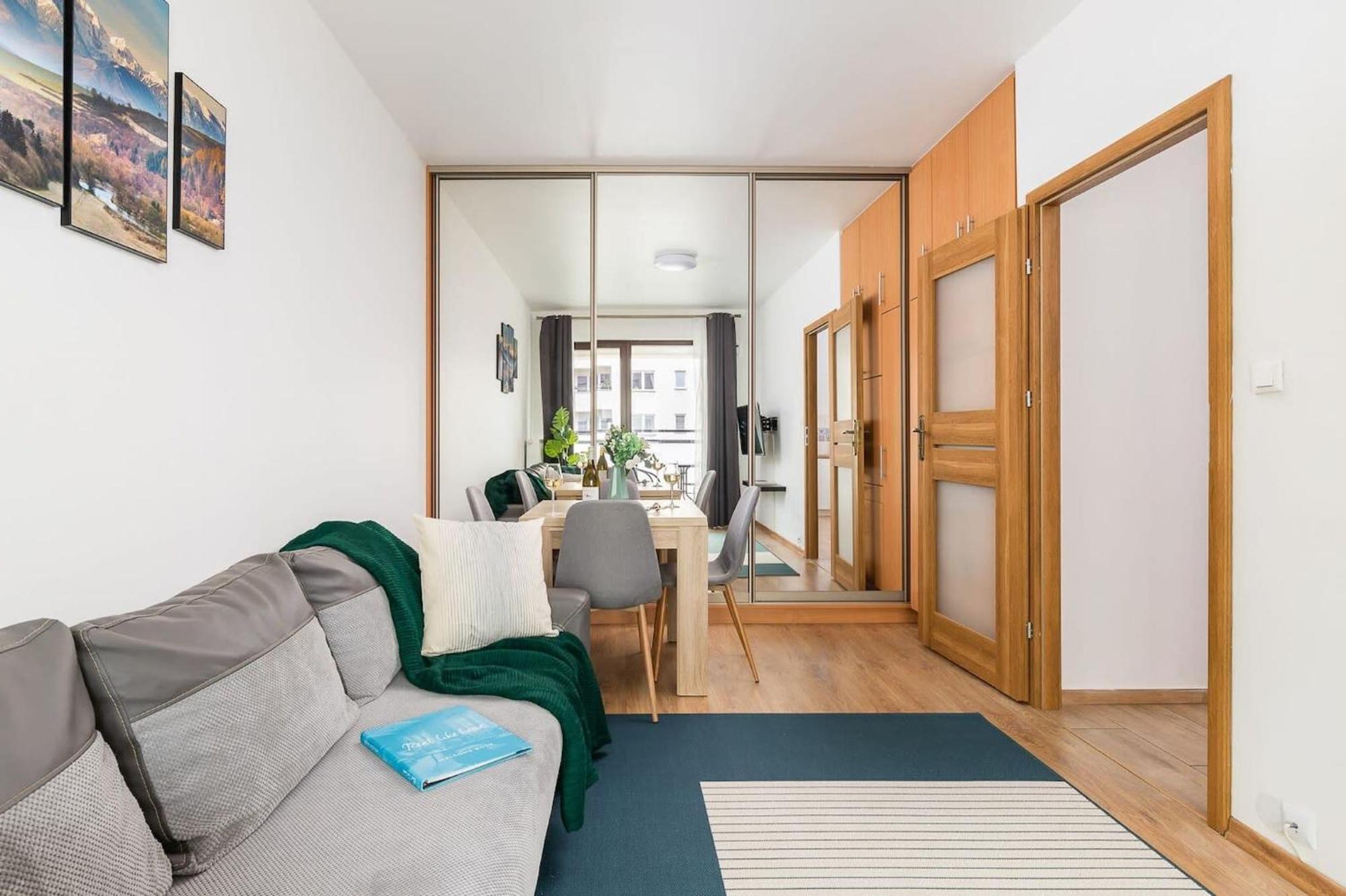 ורשה Burakowska 16 - Modern Apartment With Balcony Noclegi Renters מראה חיצוני תמונה